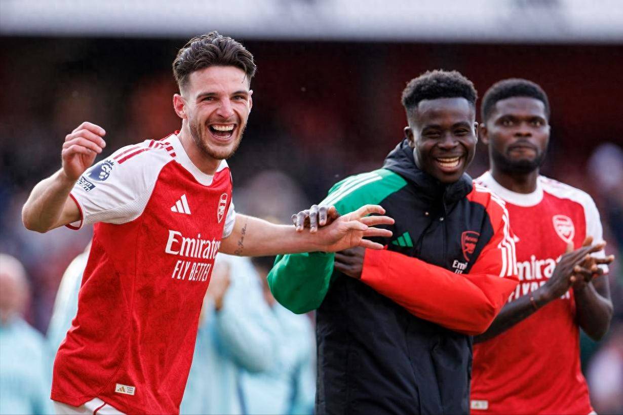 九游手游下载阿森纳巨星伤愈复出即破门,全场球迷沸腾,社区还是为了.